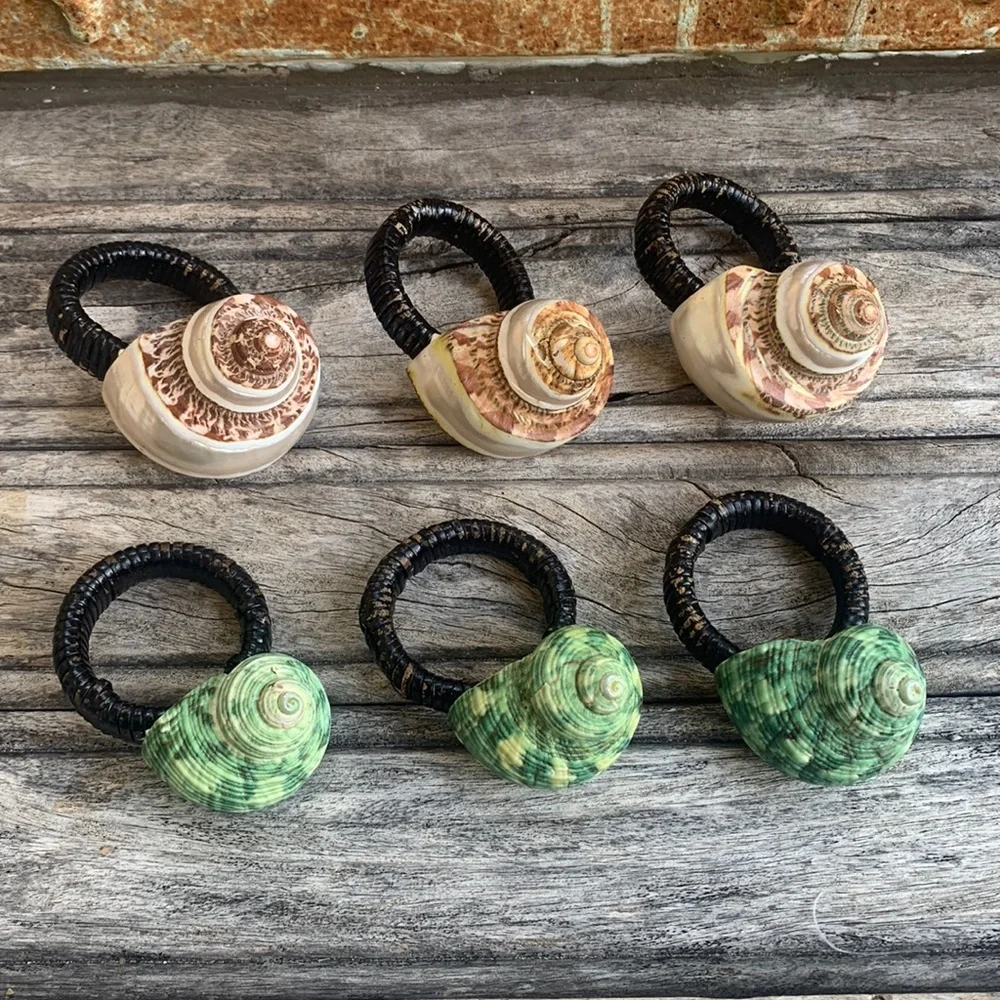 Vintage Seashell Napkin Rings - Picture 1 of 13